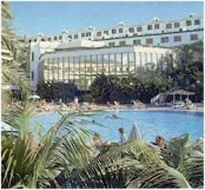 Caledonia Park Апартаменты